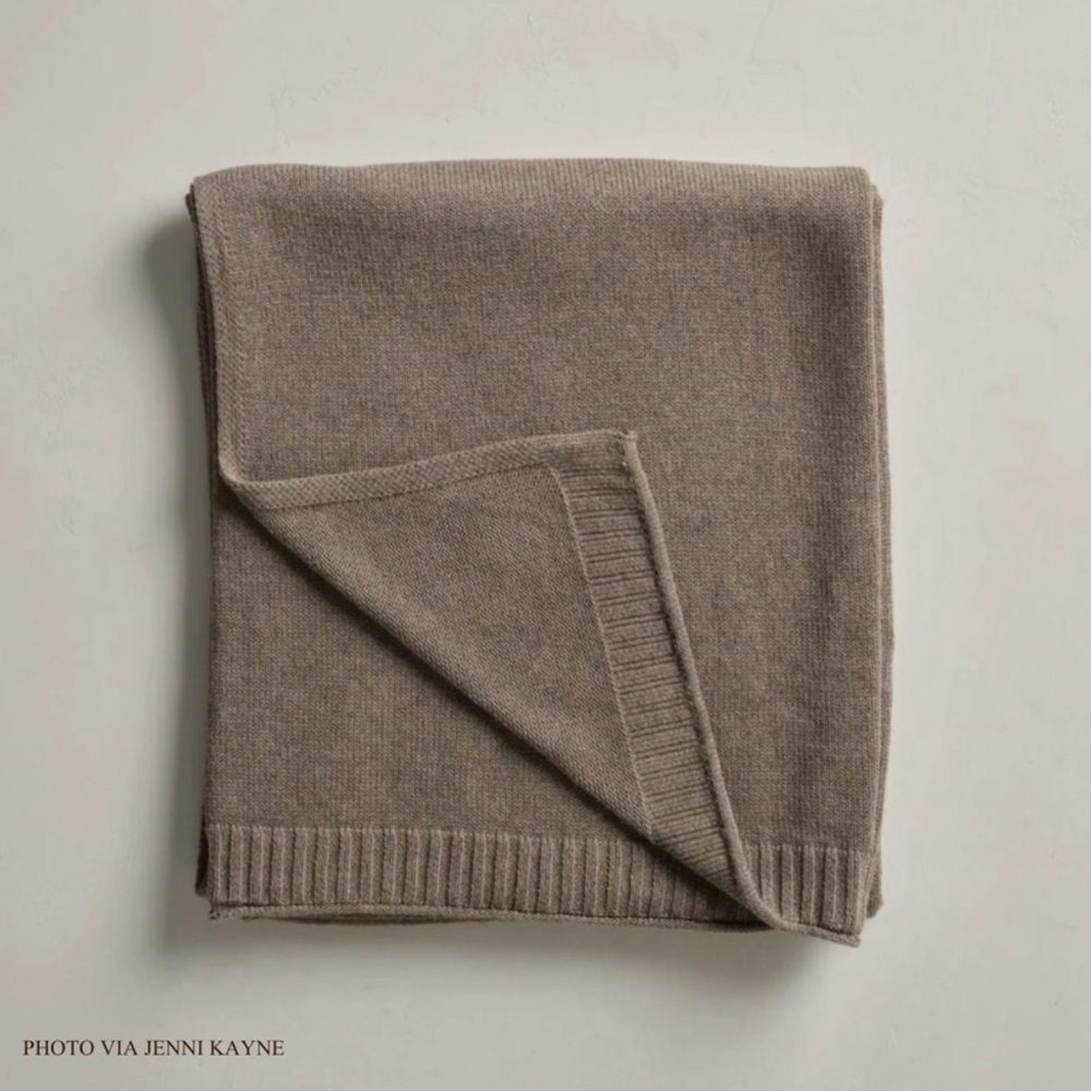 Jenni Kayne Sonoma Blanket NWT - Picture 3 of 5